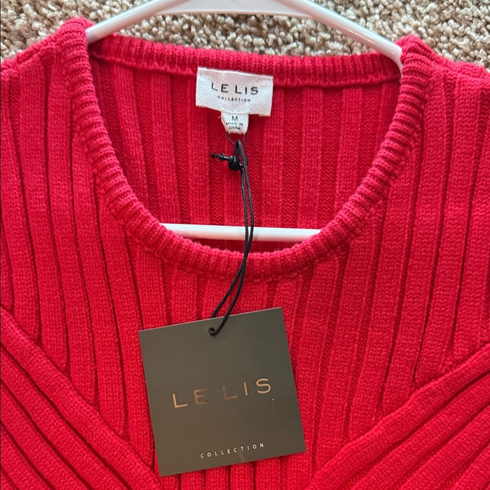 Le Lis Red Ribbed Tank Top - Picture 2 of 3
